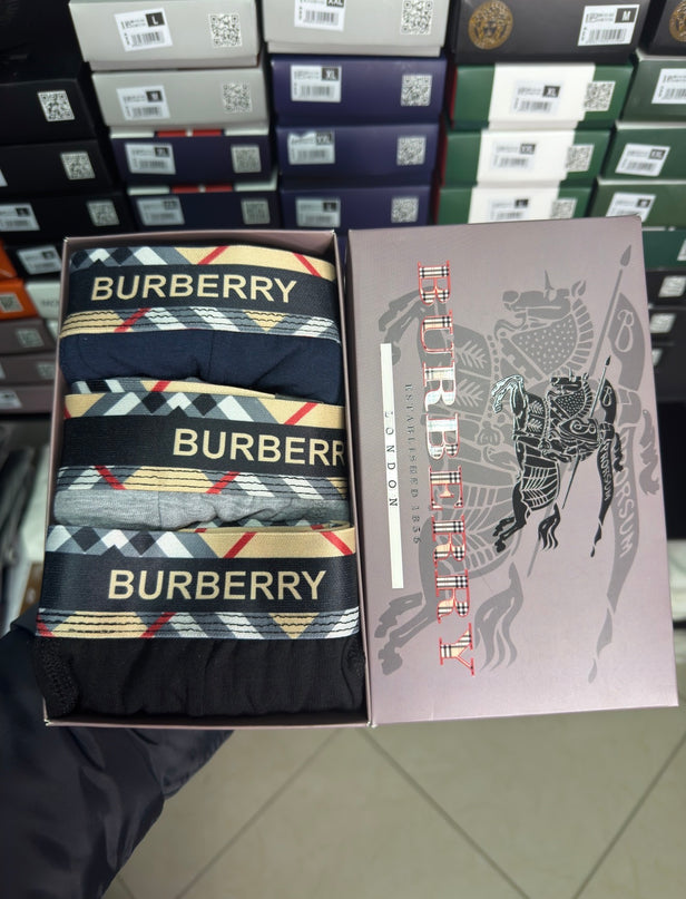 BURBERRY - ΜΠΟΞΕΡΑΚΙΑ 03993